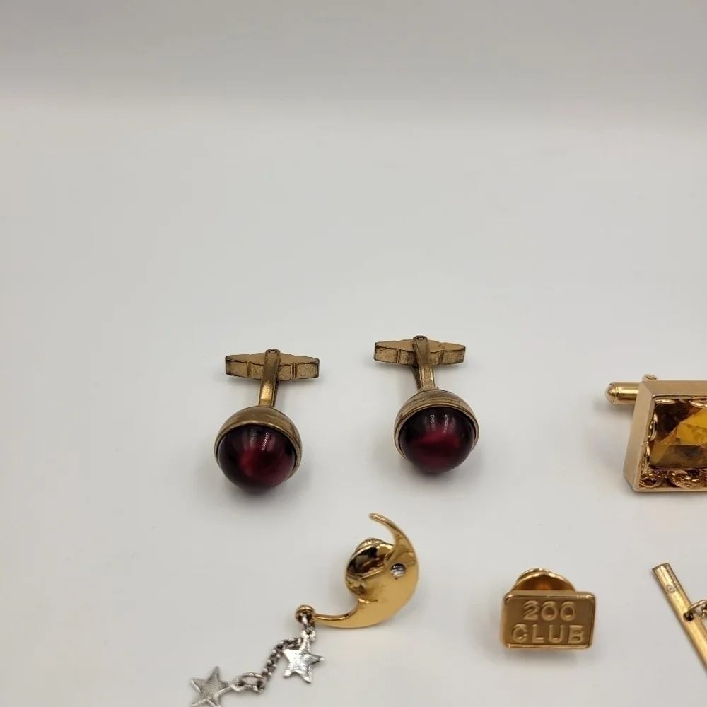 Lot of Gold-Toned Men’s Accessories Including Tie Pins & Cuff Links